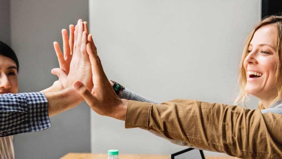 Bloggers giving high-fives