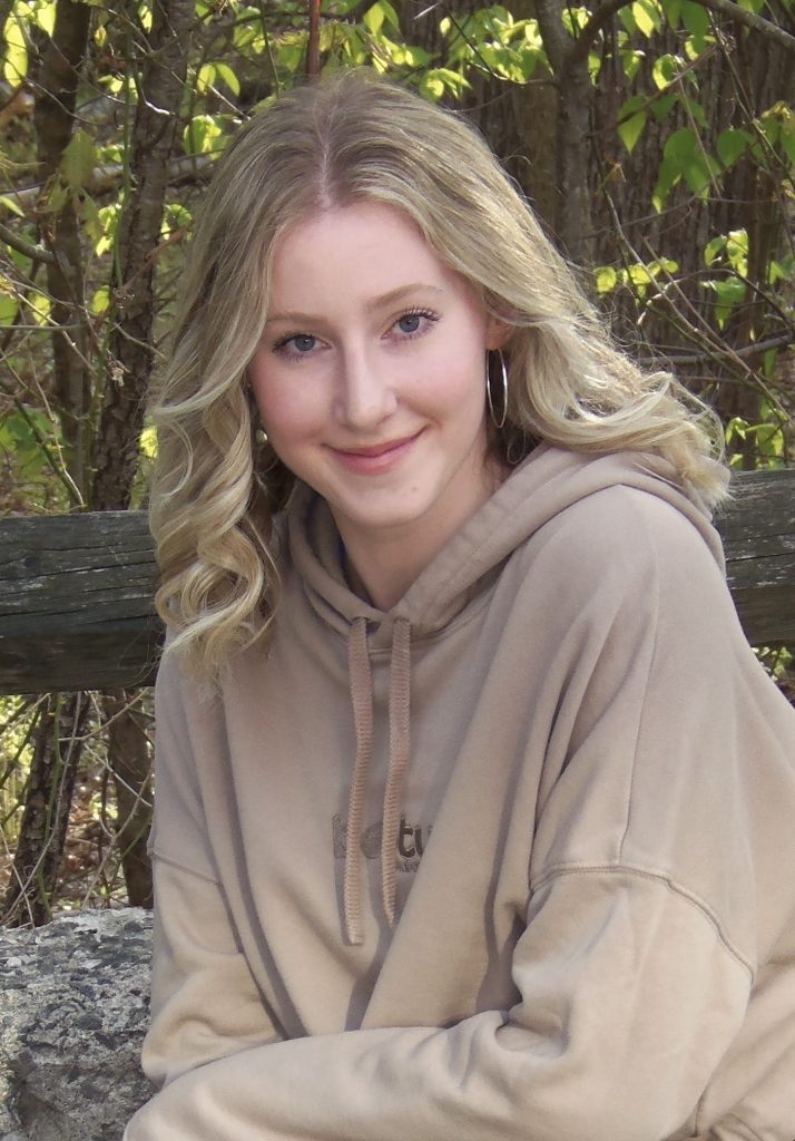 This image has an empty alt attribute; its file name is 100-3945-Original-2-714x1024.jpg