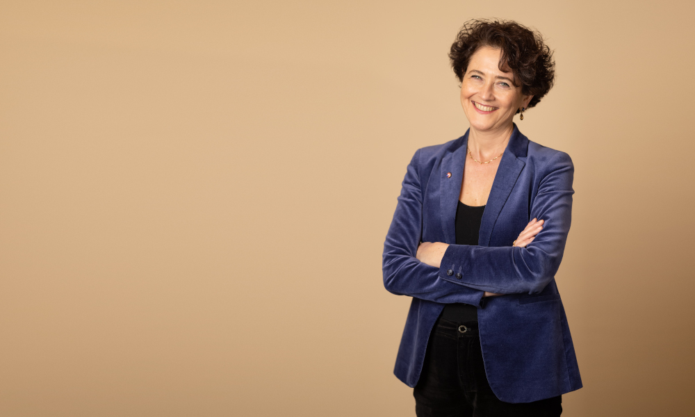 Portrait photo of EMBL Director General Edith Heard.