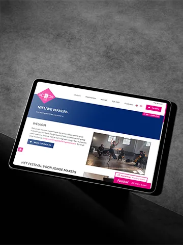 Delft Fringe Festival - <h2>Digitale partner sinds 2017</h2><p>
</p><p>Sinds 2017 is Projectie de digitale partner van het Delft Fringe Festival. We ontwikkelden een duurzame website in Laravel die dient als stabiele basis voor de jaarlijkse edities van het festival. Geen tijdelijke campagnepagina, maar een platform dat meerdere jaren meegaat.</p>