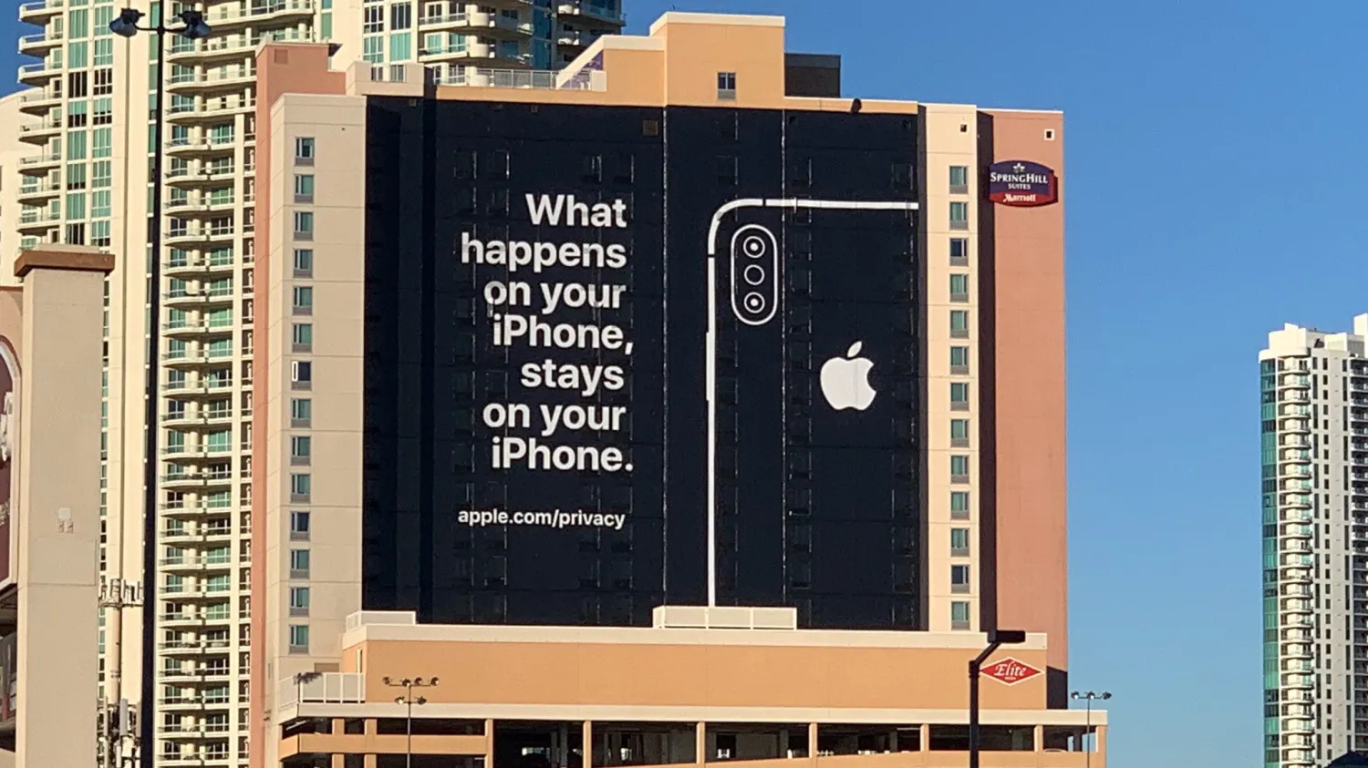 苹果的隐私广告:What happens on your iPhone, stays on your iPhone.