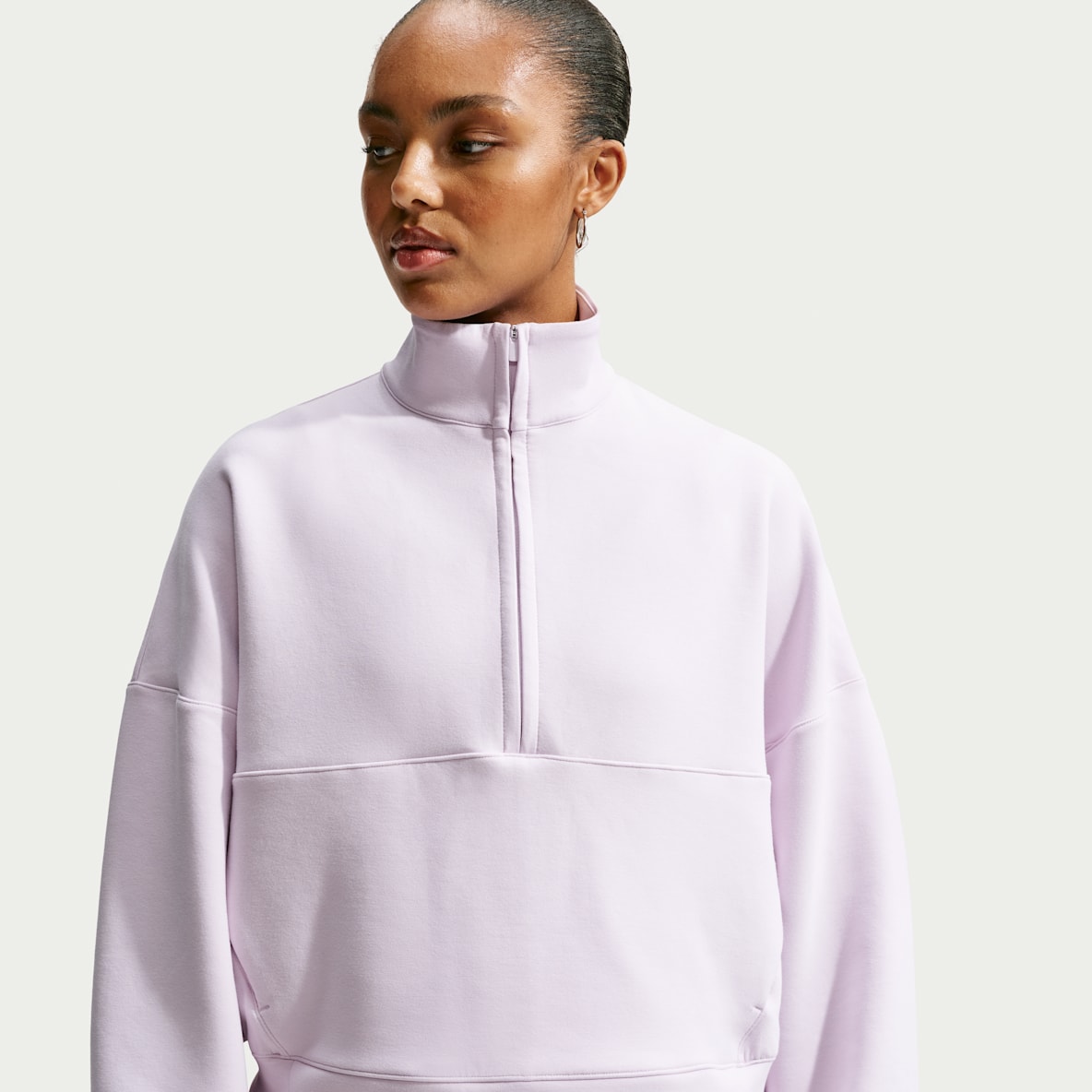 Nike 24.7 ImpossiblySoft Oversize-Oberteil mit Dri-FIT-Technologie und Halbreißverschluss (Damen)