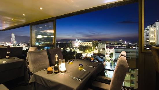 9th Floor gets top gong from Exotiq Magazine