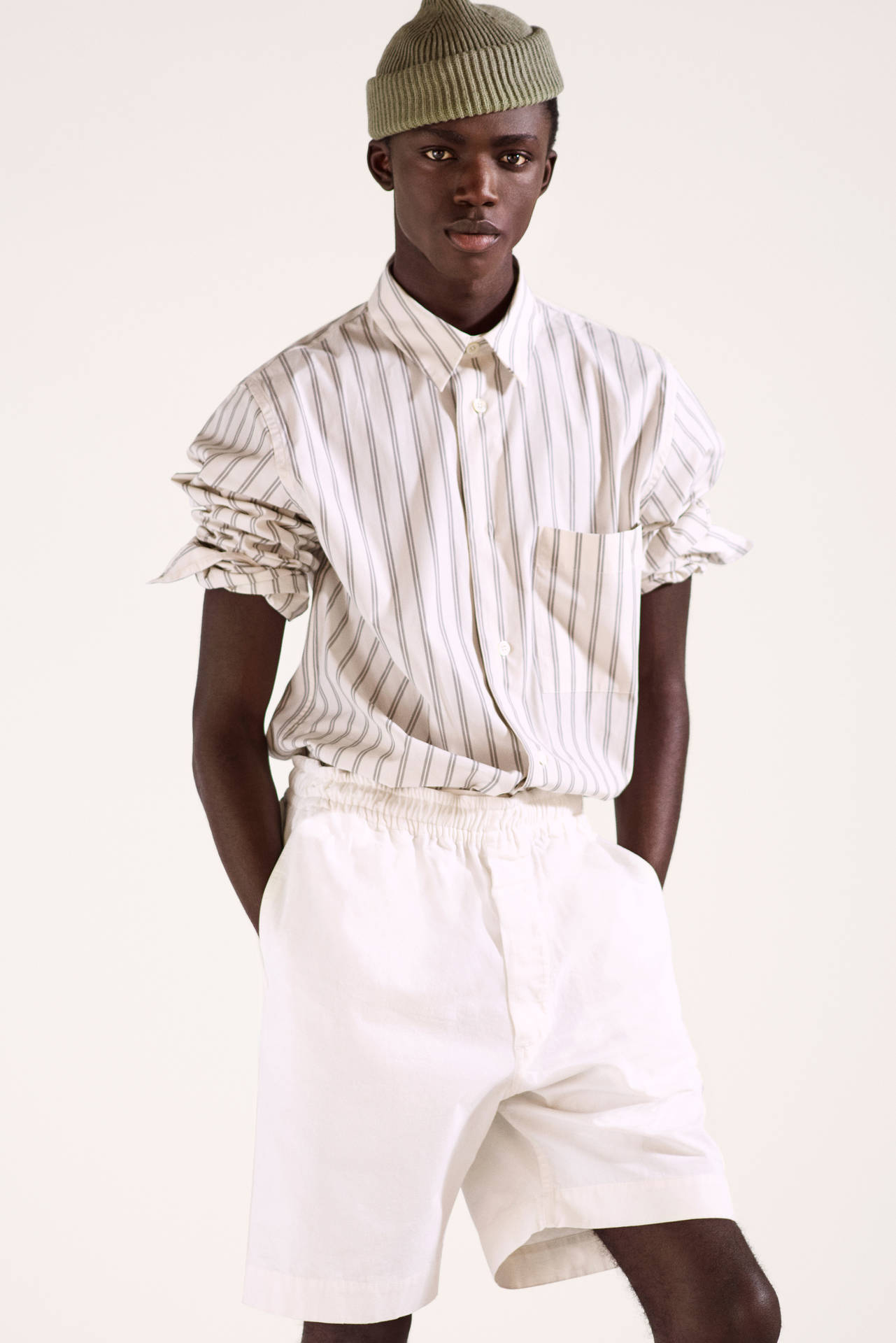 Margarethowell Vertikales Gestreiftes Hemd Wallpaper