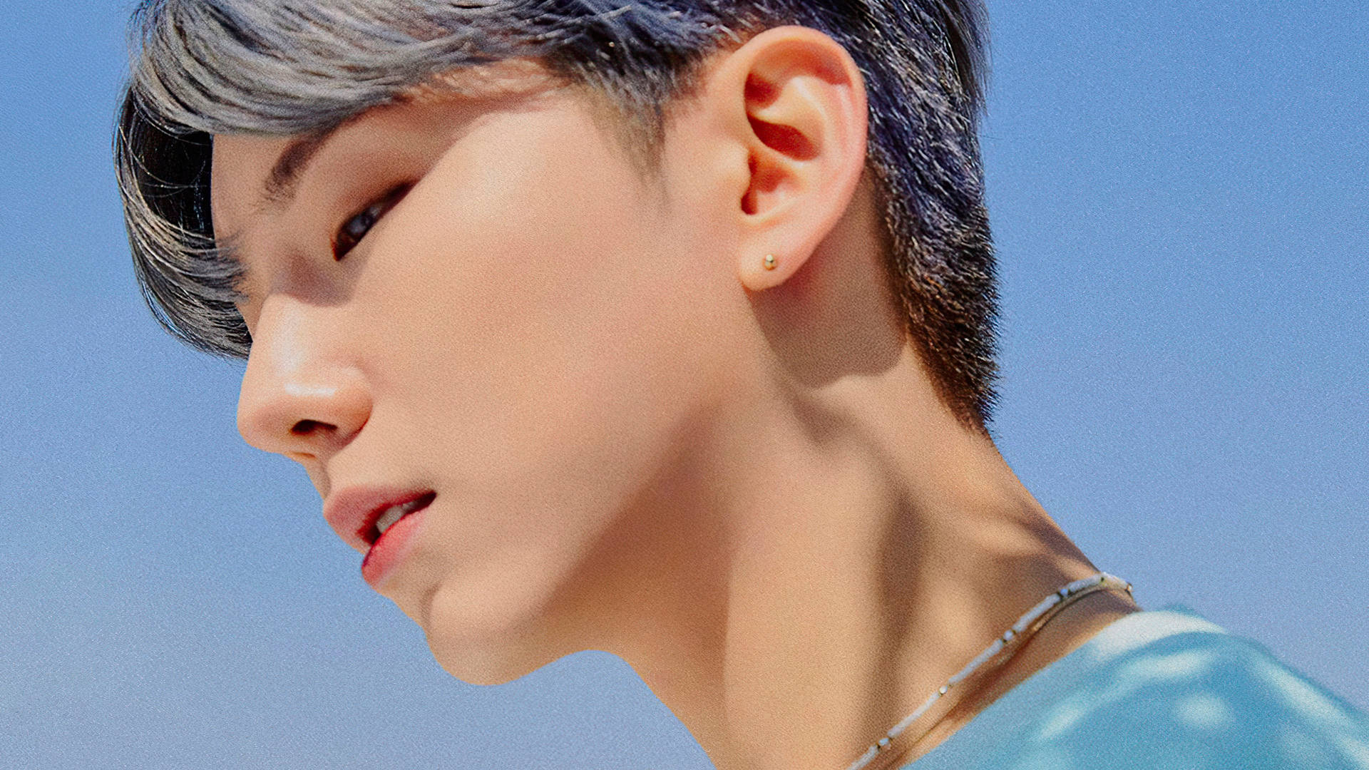 Monstax Kihyun Luz Solar Fondo de pantalla