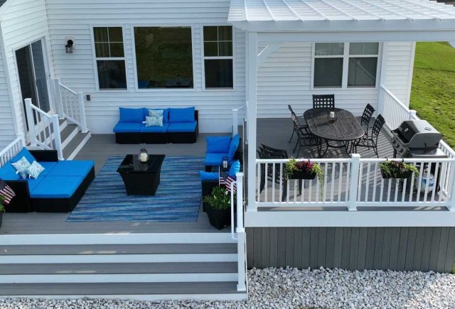 The Ultimate Guide to Mixed-Material Deck Design: Modern Combinations for Outdoor Spaces