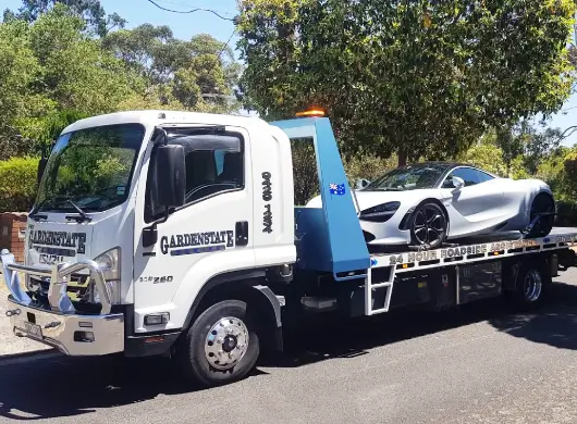 Luxury-car-towing-img