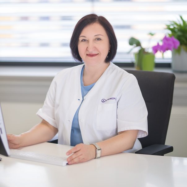 Dr. Larysa Datsiuk