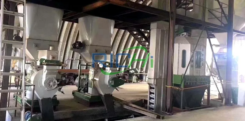 Kanadada kiçik ağac pelet maşını
