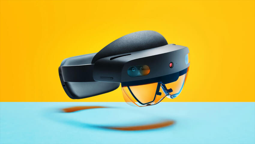 Microsoft HoloLens 2