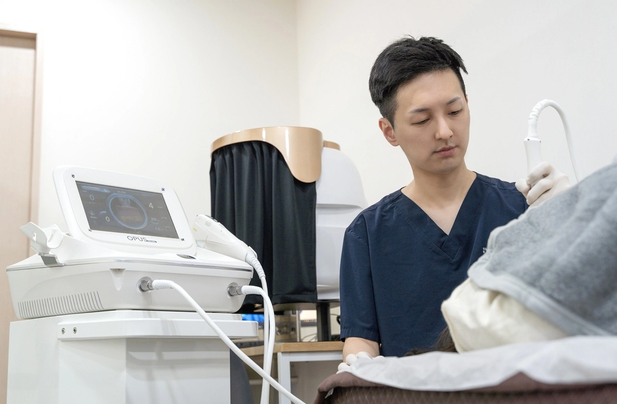 수원 안면비대칭 치료 시술 영통 한방안이비인후피부과 병원 수원 안면비대칭 치료 시술 영통 한방안이비인후피부과 병원 고주파 치료 과정